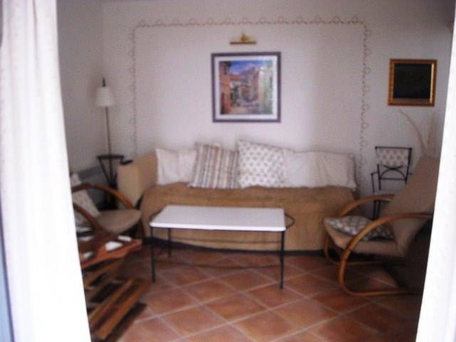 Appartement  à vendre à Saumane de Vaucluse sur le Golf avec une terrasse