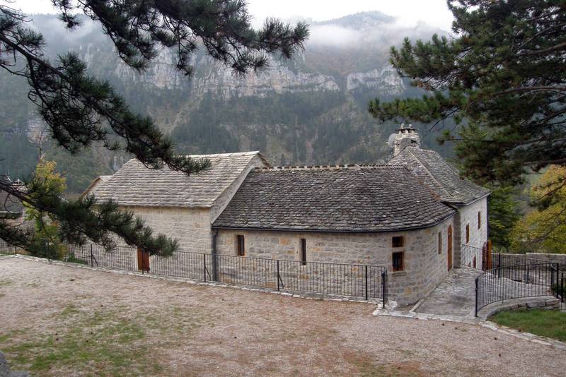 Manoir de village entièrement restauré à vendre dans les Gorges du Tarn