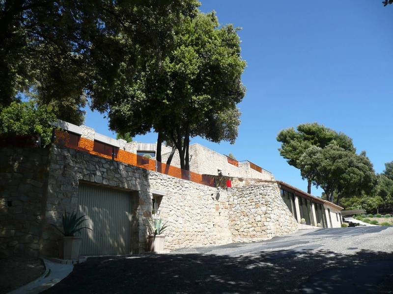 Villa de luxe à vendre à Lourmarin au coeur du Luberon avec vue panoramique