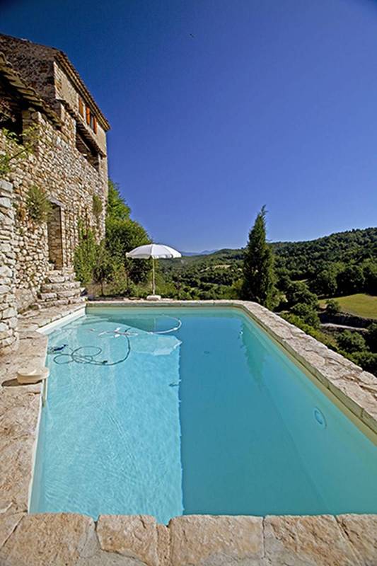 A vendre maison de village piscine avec vue panoramique