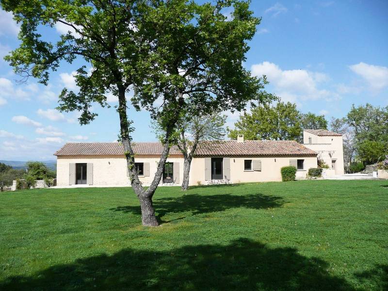 Villa de plain-pied à vendre à Menerbes par l'agence Immobilière du Luberon