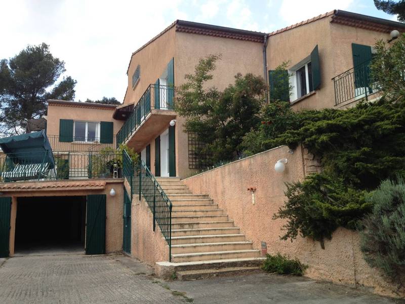 Sud Luberon Villa avec vue panoramique à la vente