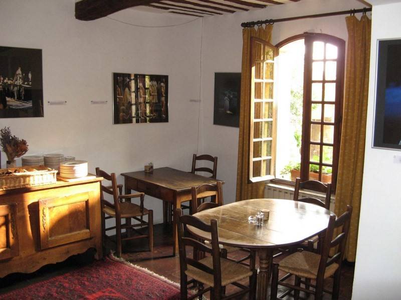 Chambres d'Hotes à vendre à Venasque, cette Bastide de village avec terrasse et belle vue