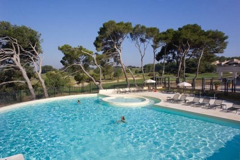 Piscine du Provence country club