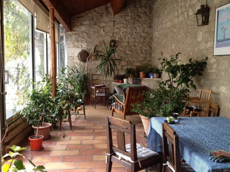 Maison de Maitre  à vendre à Menerbes avec jardin face au Luberon