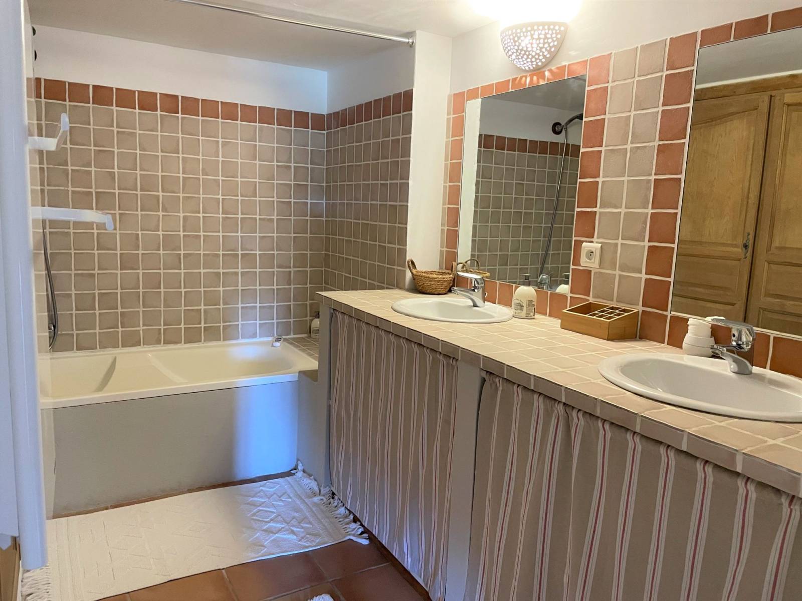 appartement menerbes luberon