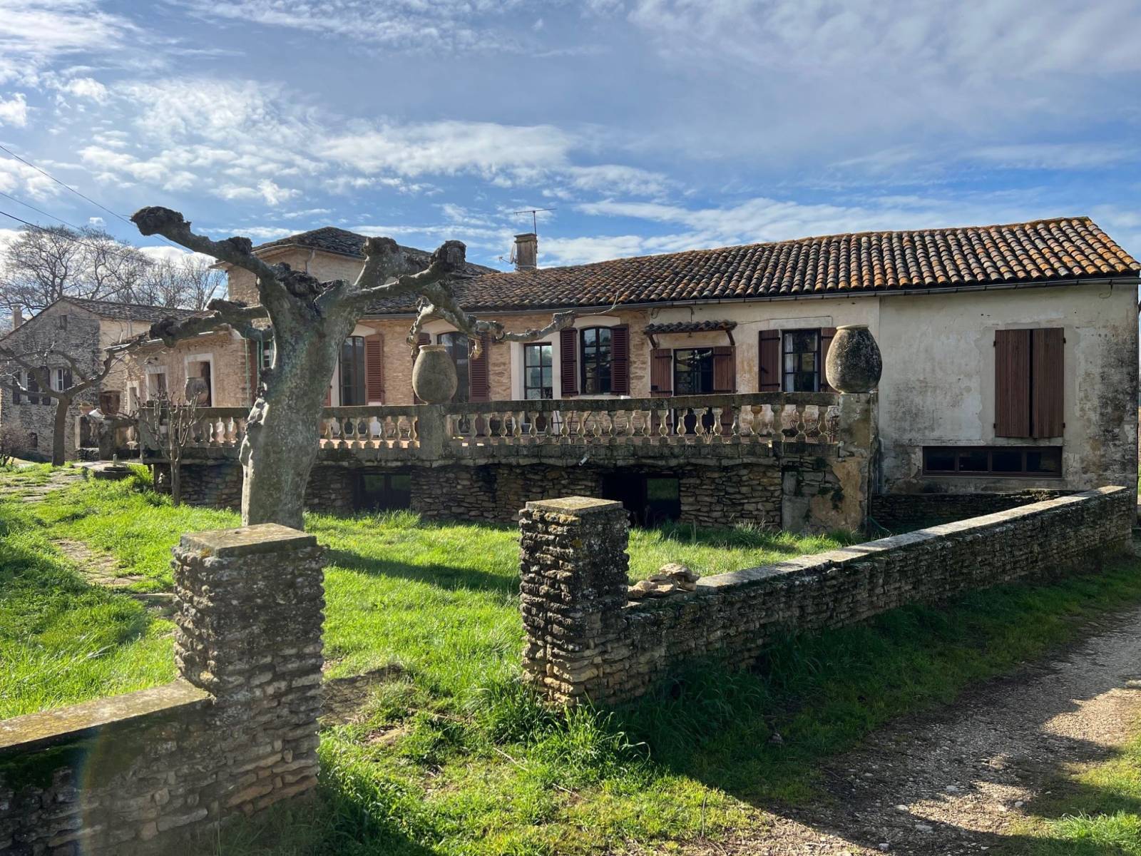 la maison de Clovis Hugues