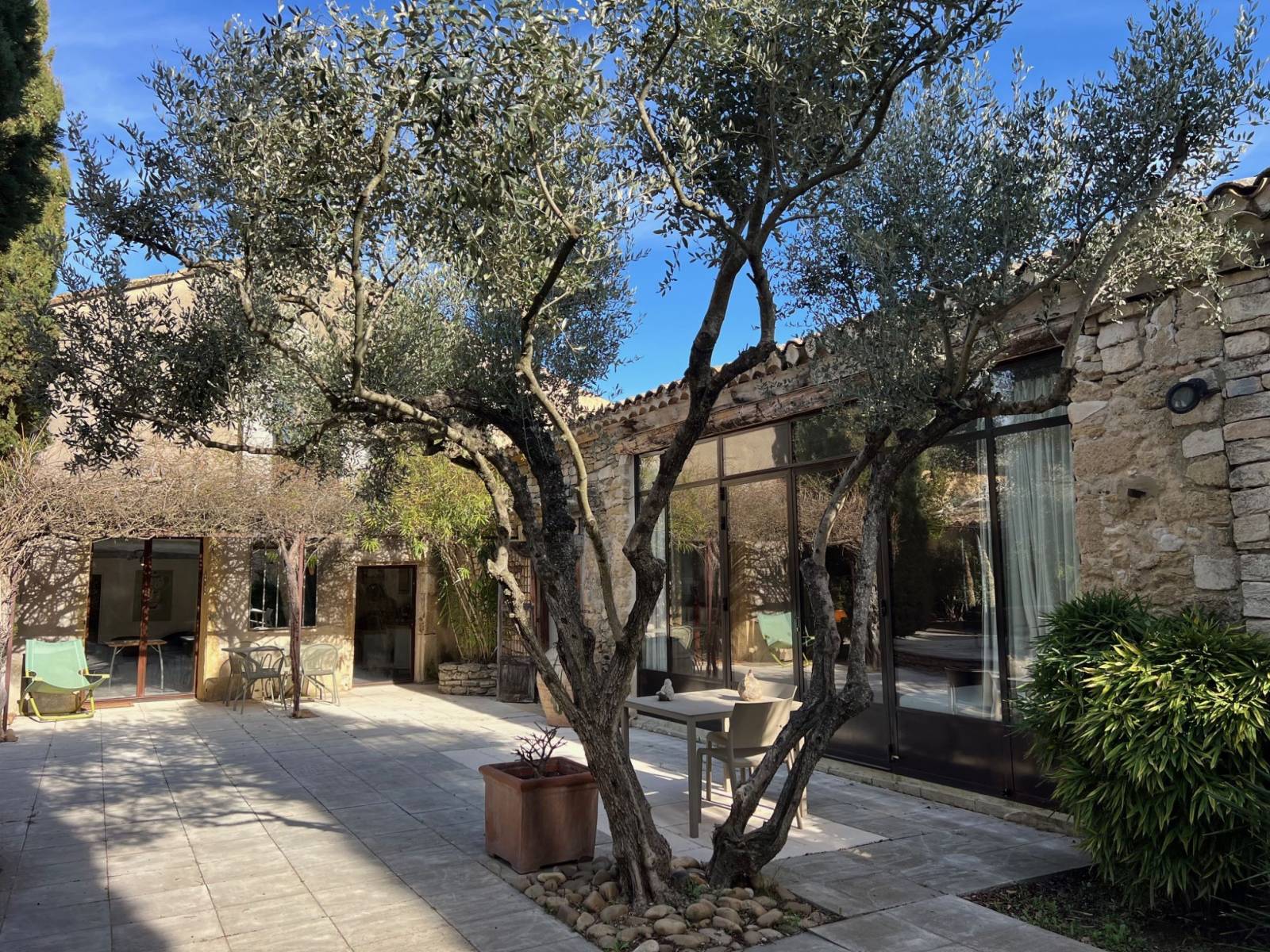 mas dans le luberon