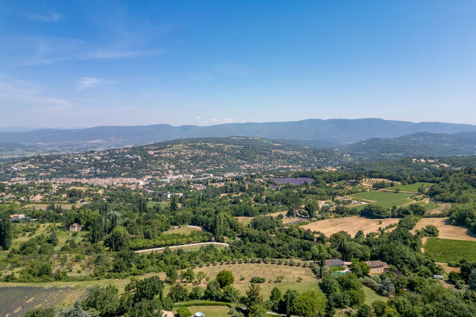 propriété avec vue panoramique luberon