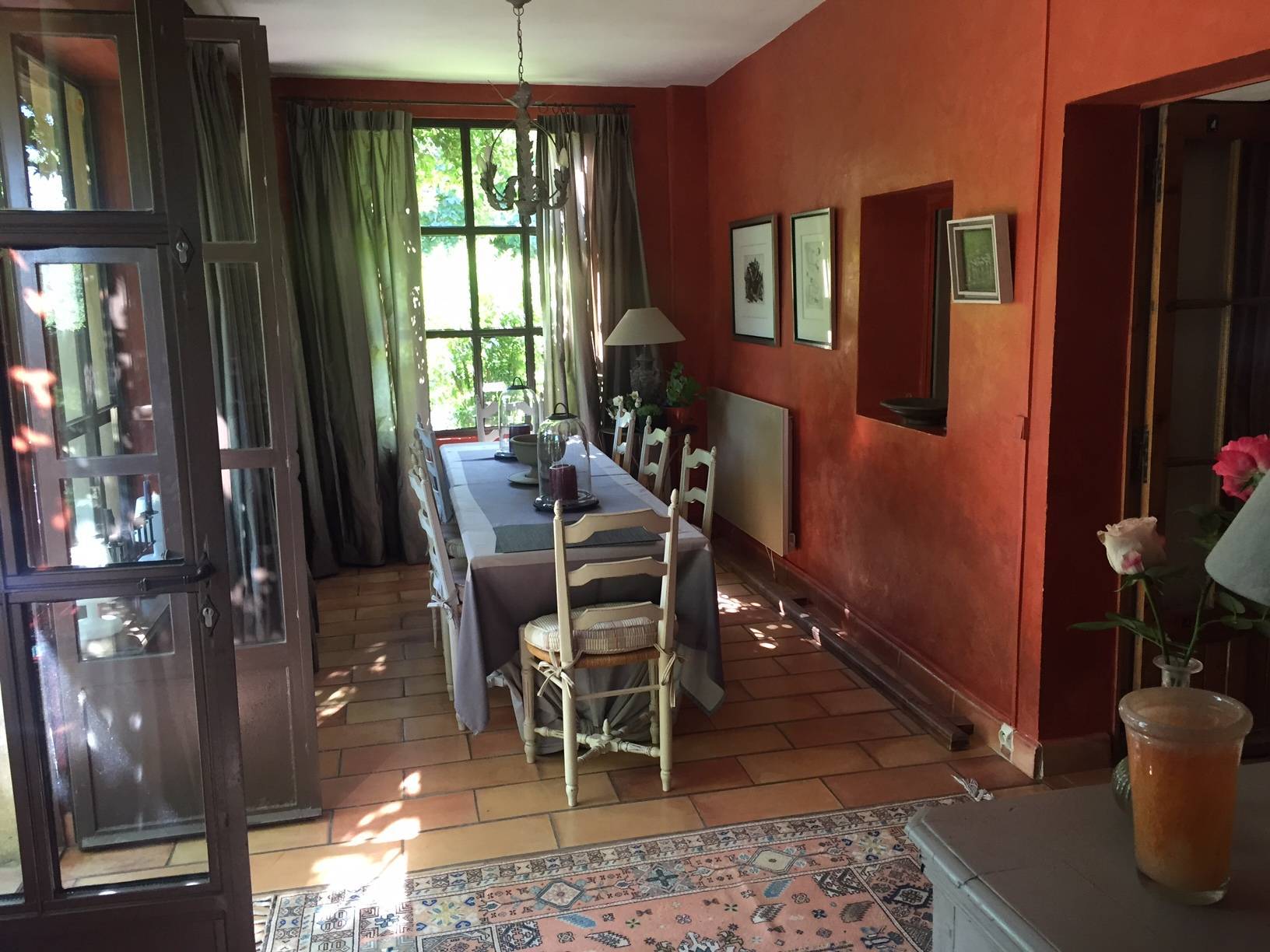 Maison de hameau pleine de charme à vendre à Oppède