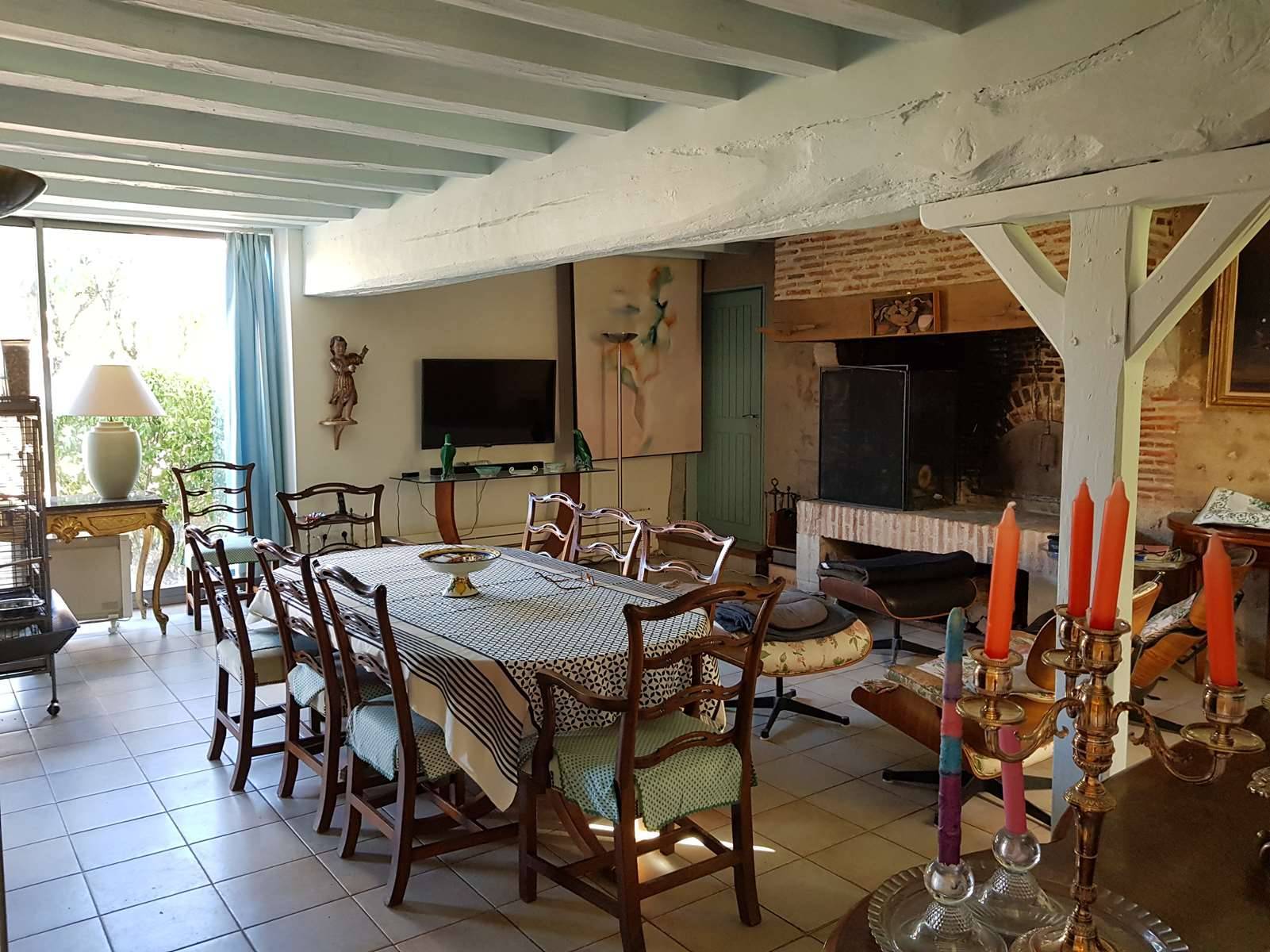 Propriété de réception avec un territoire de chasse à vendre à Sully sur Loire