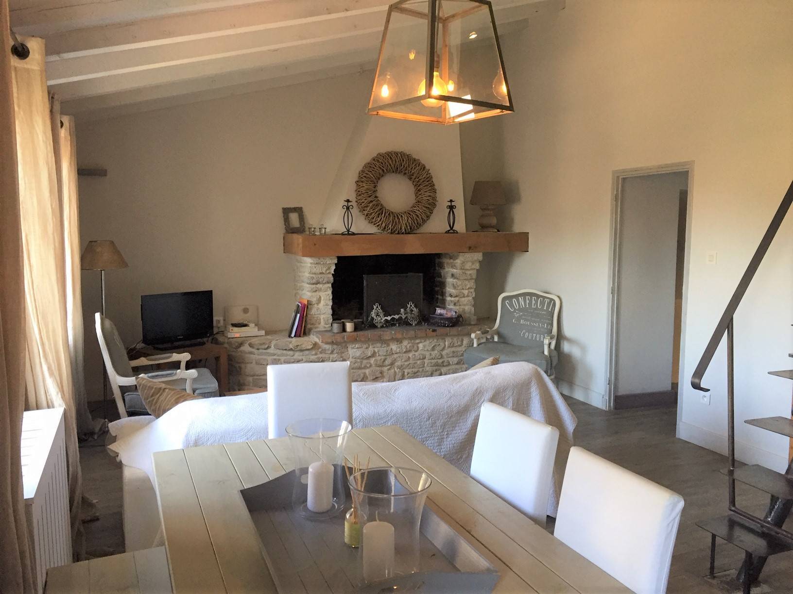 cabrieres d'avignon immobilier'