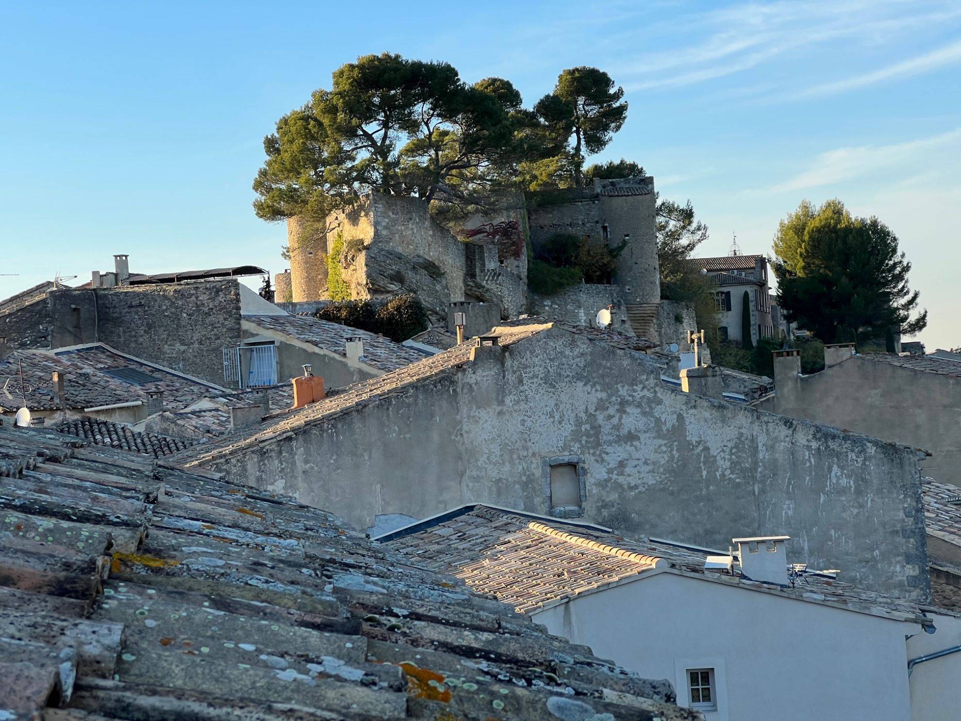 menerbes 