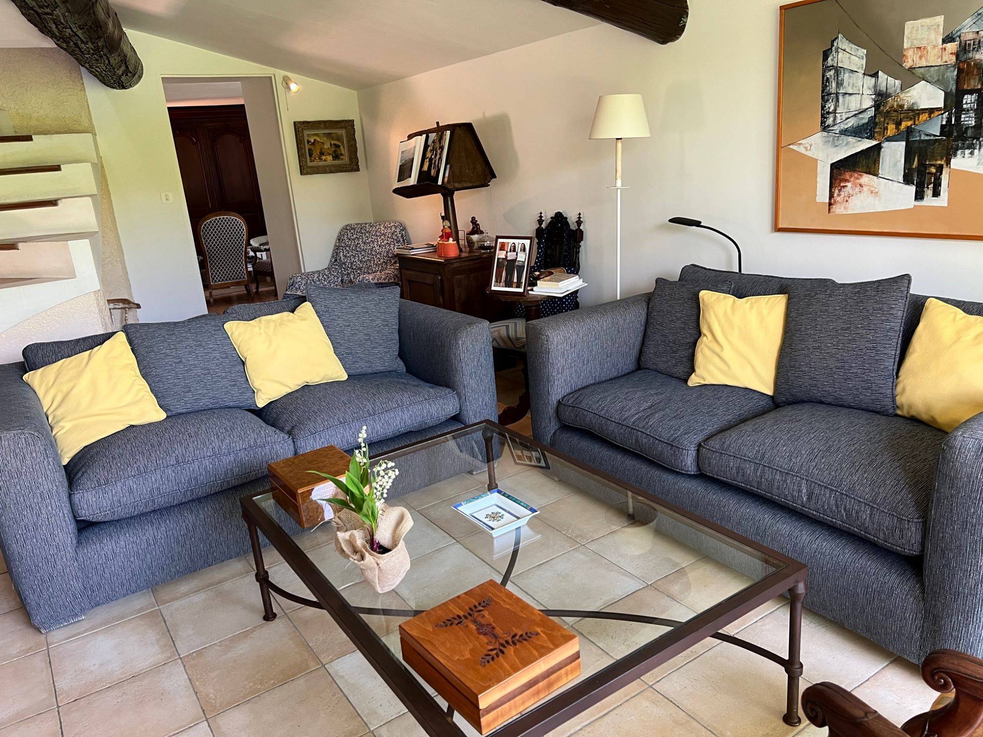 Mas à vendre à Oppède avec un jardin arboré et une piscine