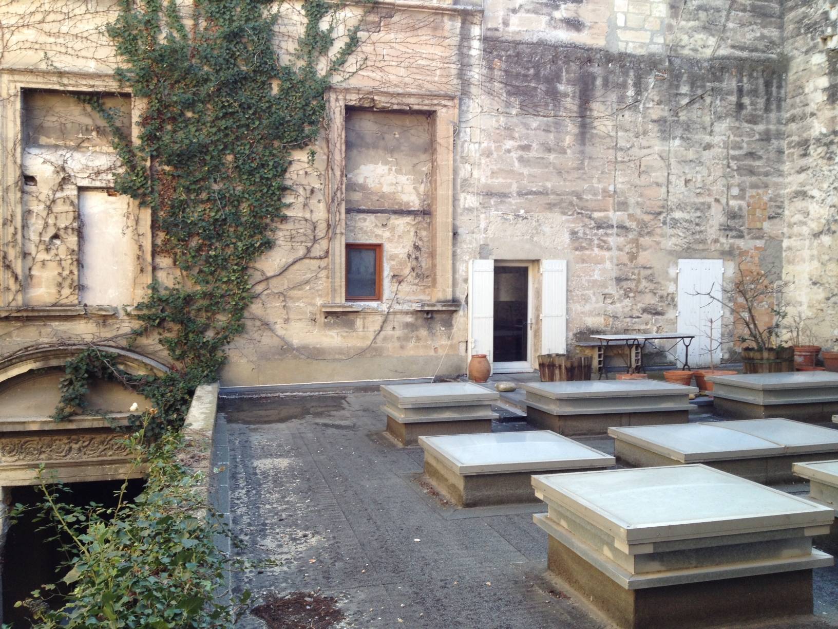 A vendre Loft avec grande terrasse dans le centre de Villeneuve les Avignon