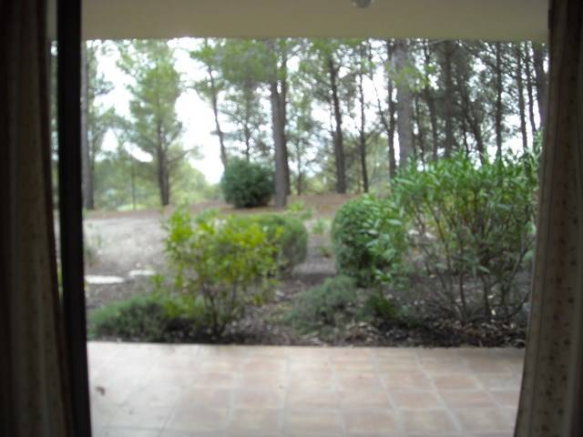 Appartement  à vendre à Saumane de Vaucluse sur le Golf avec une terrasse