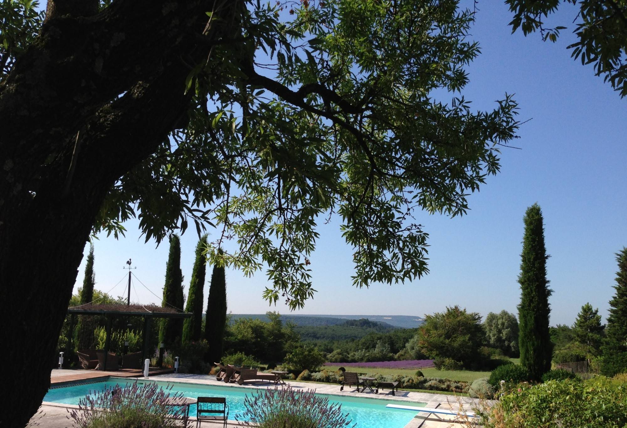 Bastide restaurée à la vente dans la Drome avec piscine avec vue panoramique