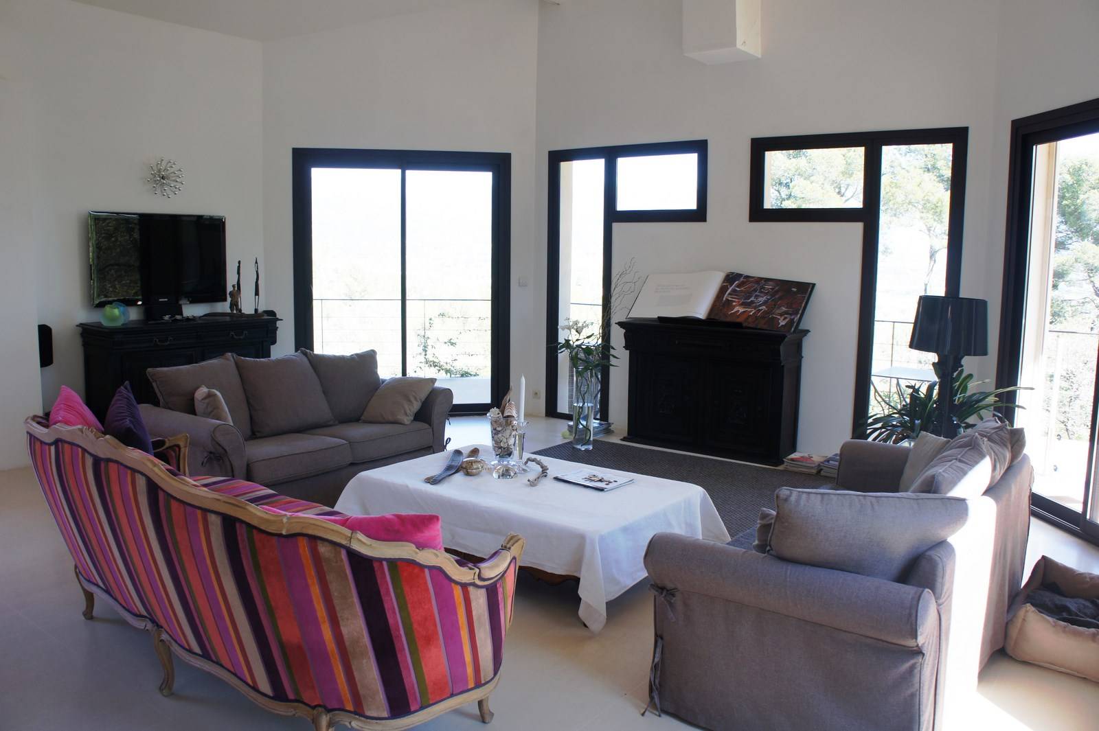 A vendre propriété de prestige avec vue dans le Luberon
