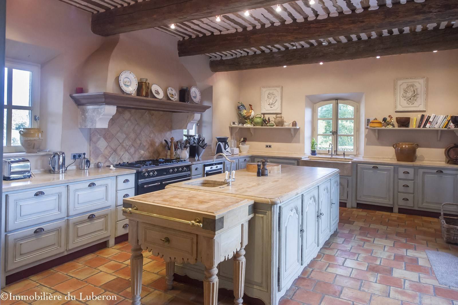 Propriété de prestige à vendre dans le Luberon