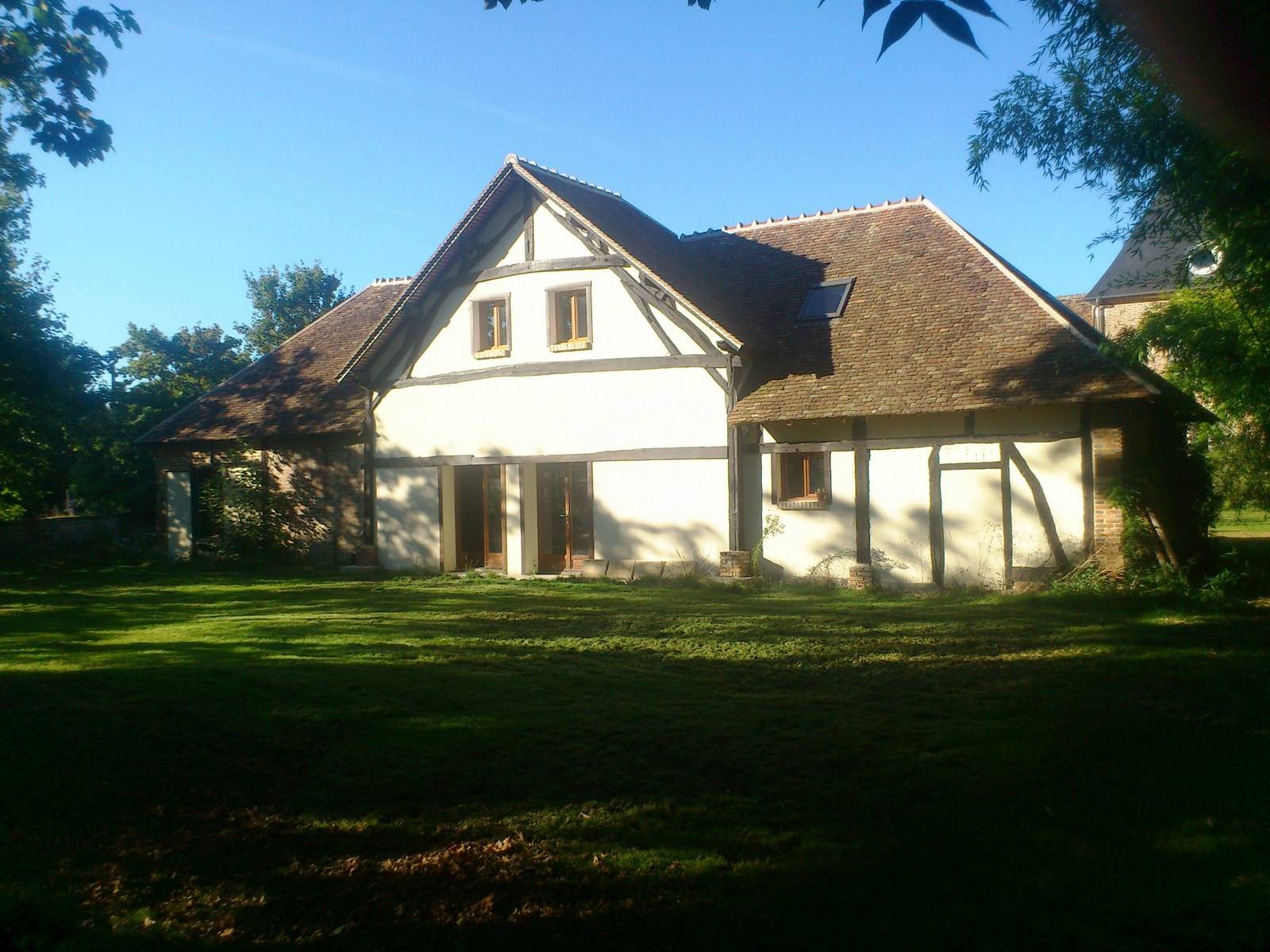 A vendre château en Sologne et ses dépendances