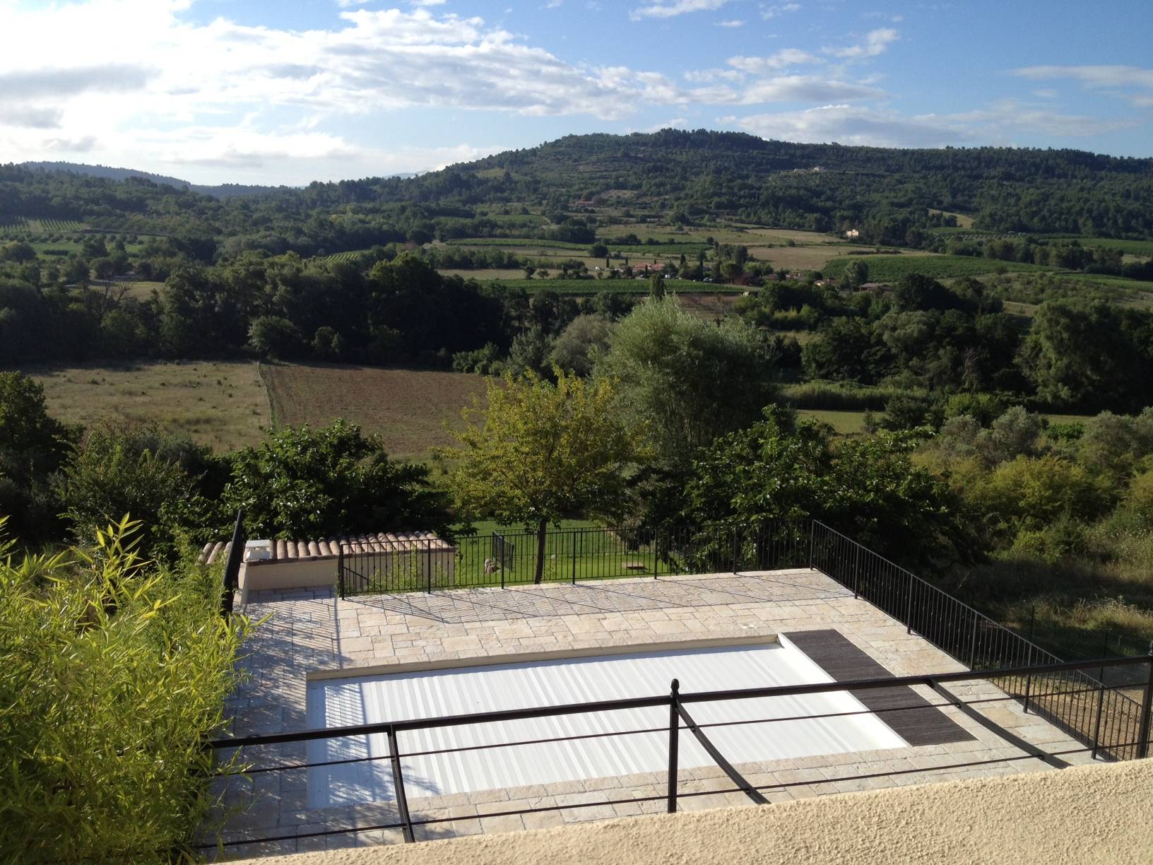 Maison contemporaine à vendre  avec piscine et vue panoramique