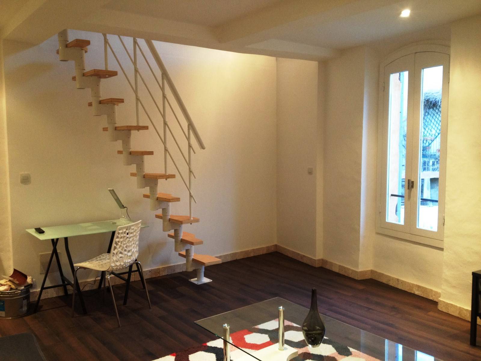 Cadenet maison de village entièrement restaurée