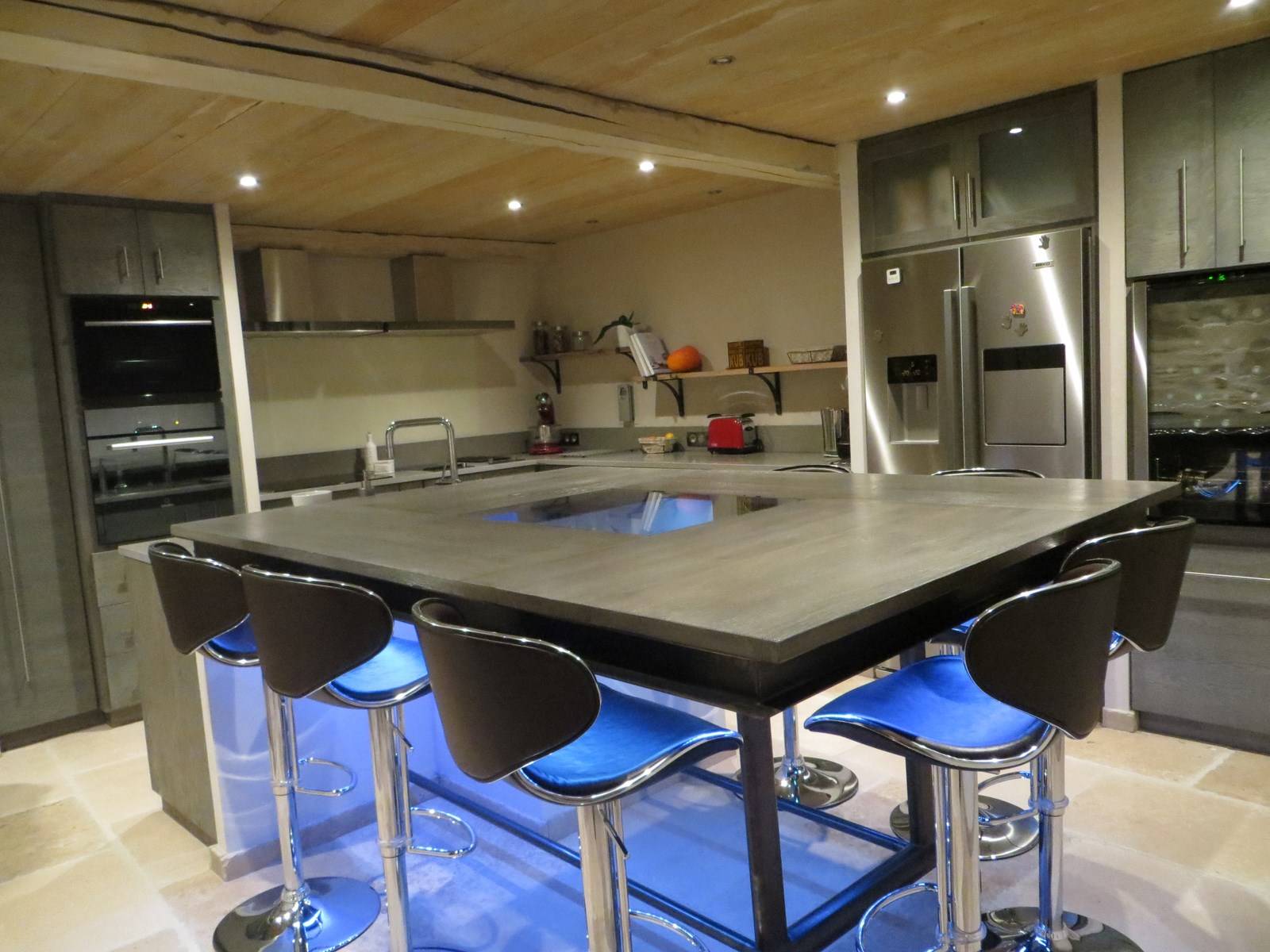 Maison de hameau restaurée avec cuisine haut de gamme