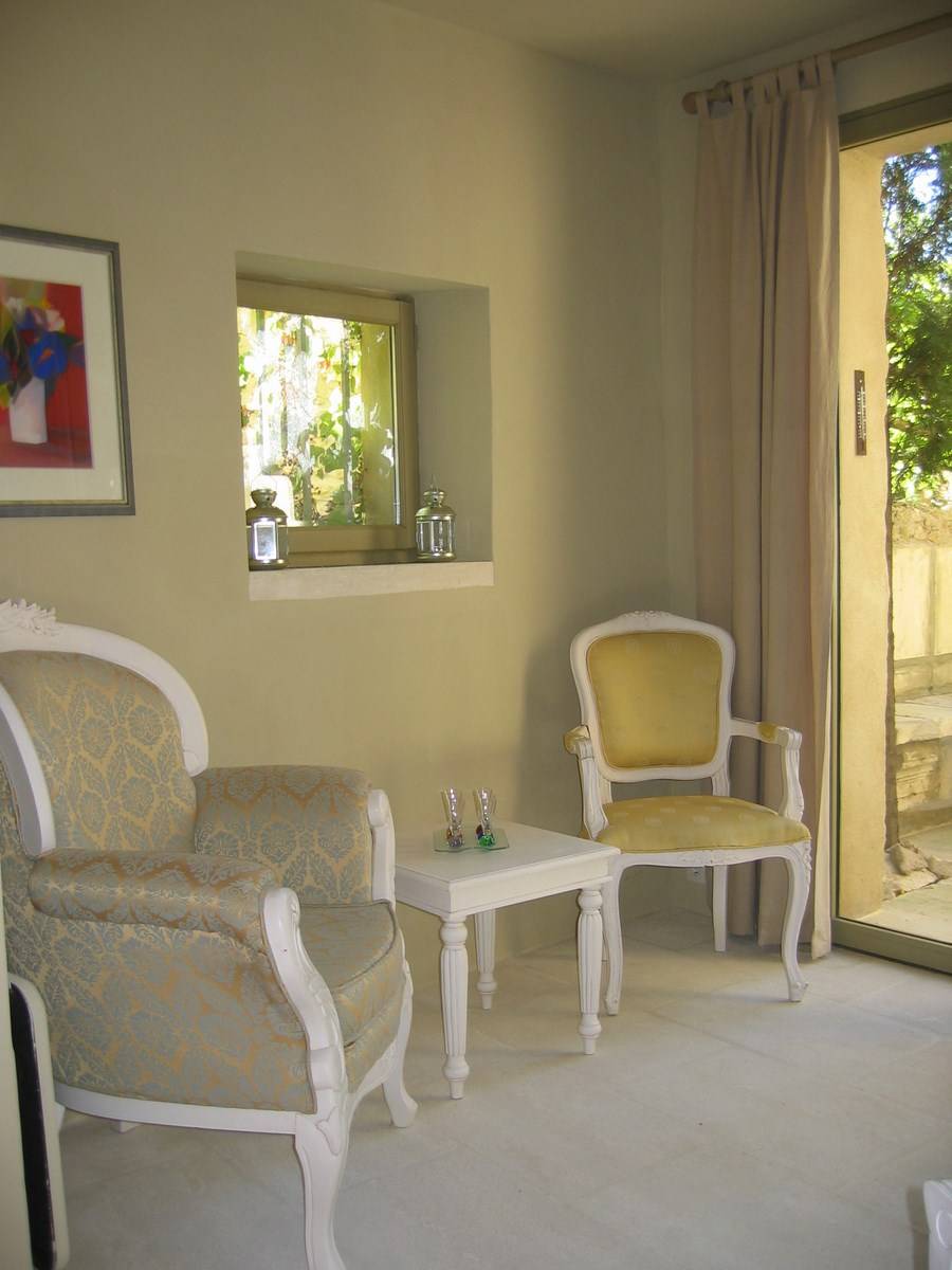 A vendre maison de village exposée plein sud à Menerbes