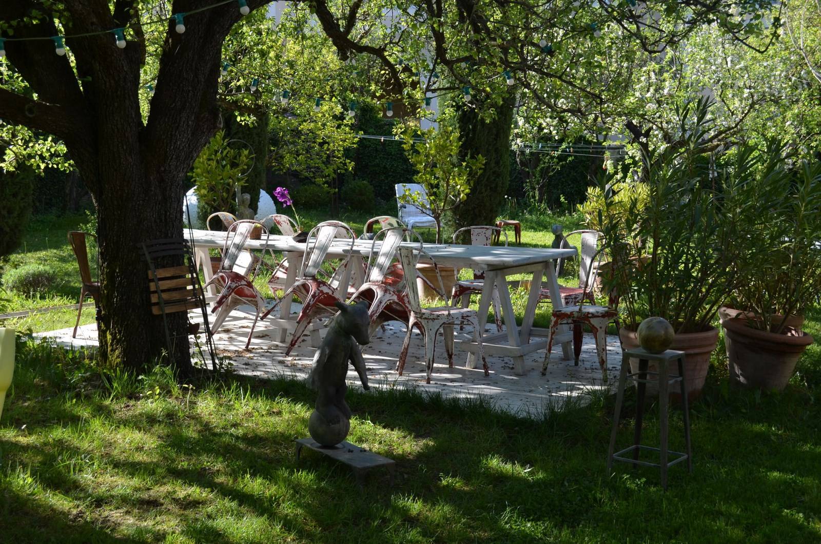A vendre maison de village de caractère avec jardin à Saignon