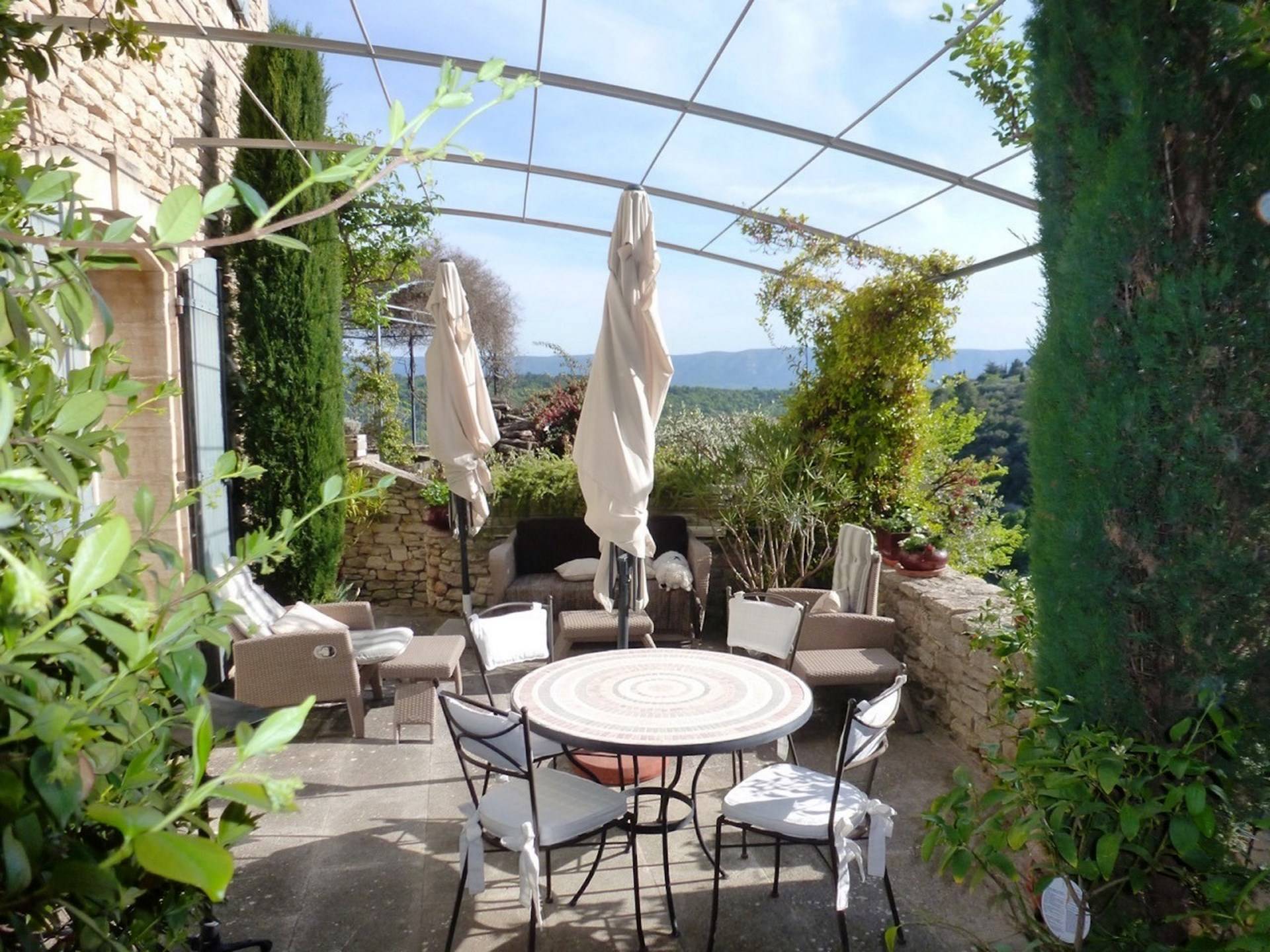 Maison restorée à vendre à Gordes