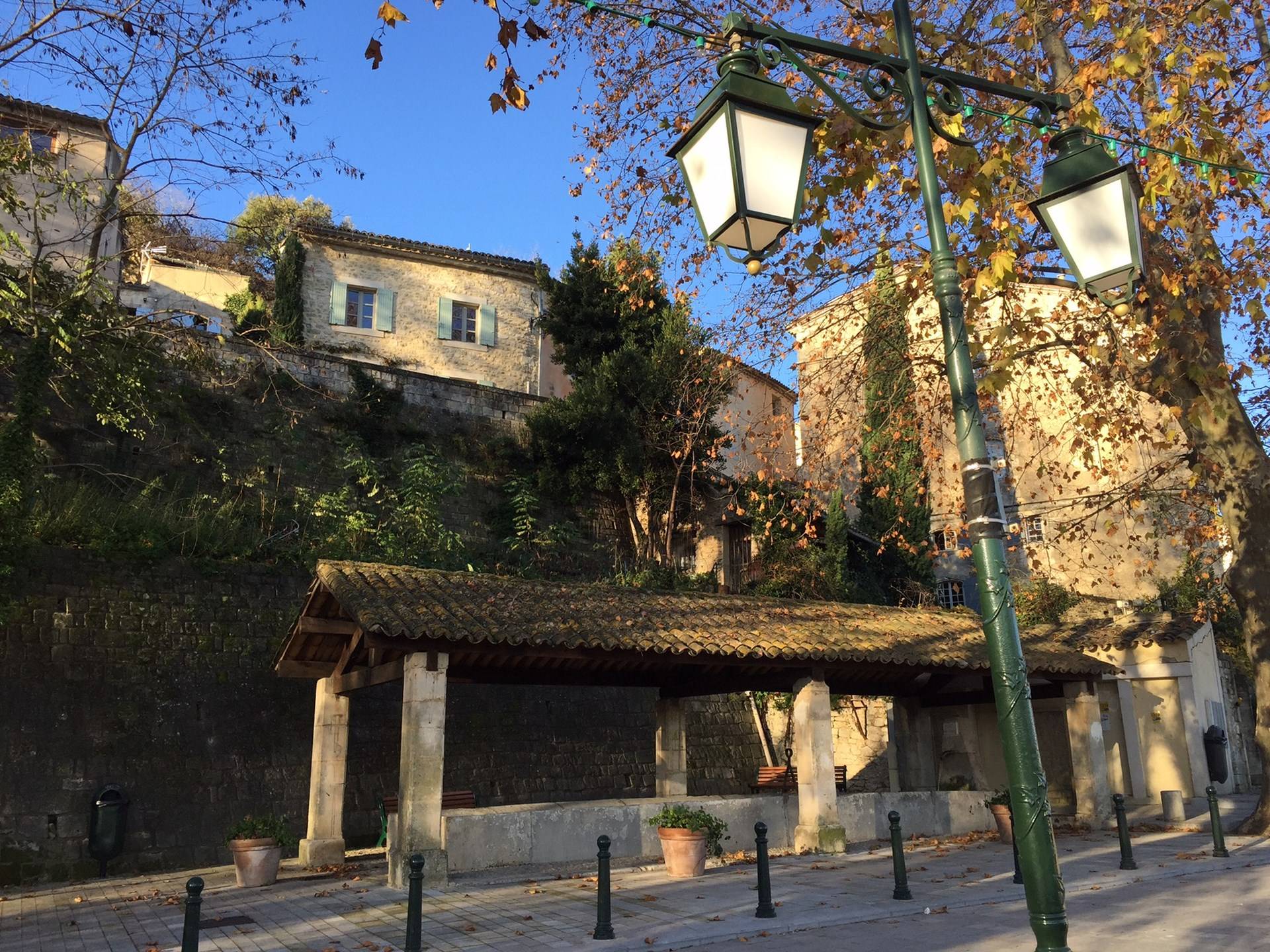 Menerbes au coeur du village maison à vendre