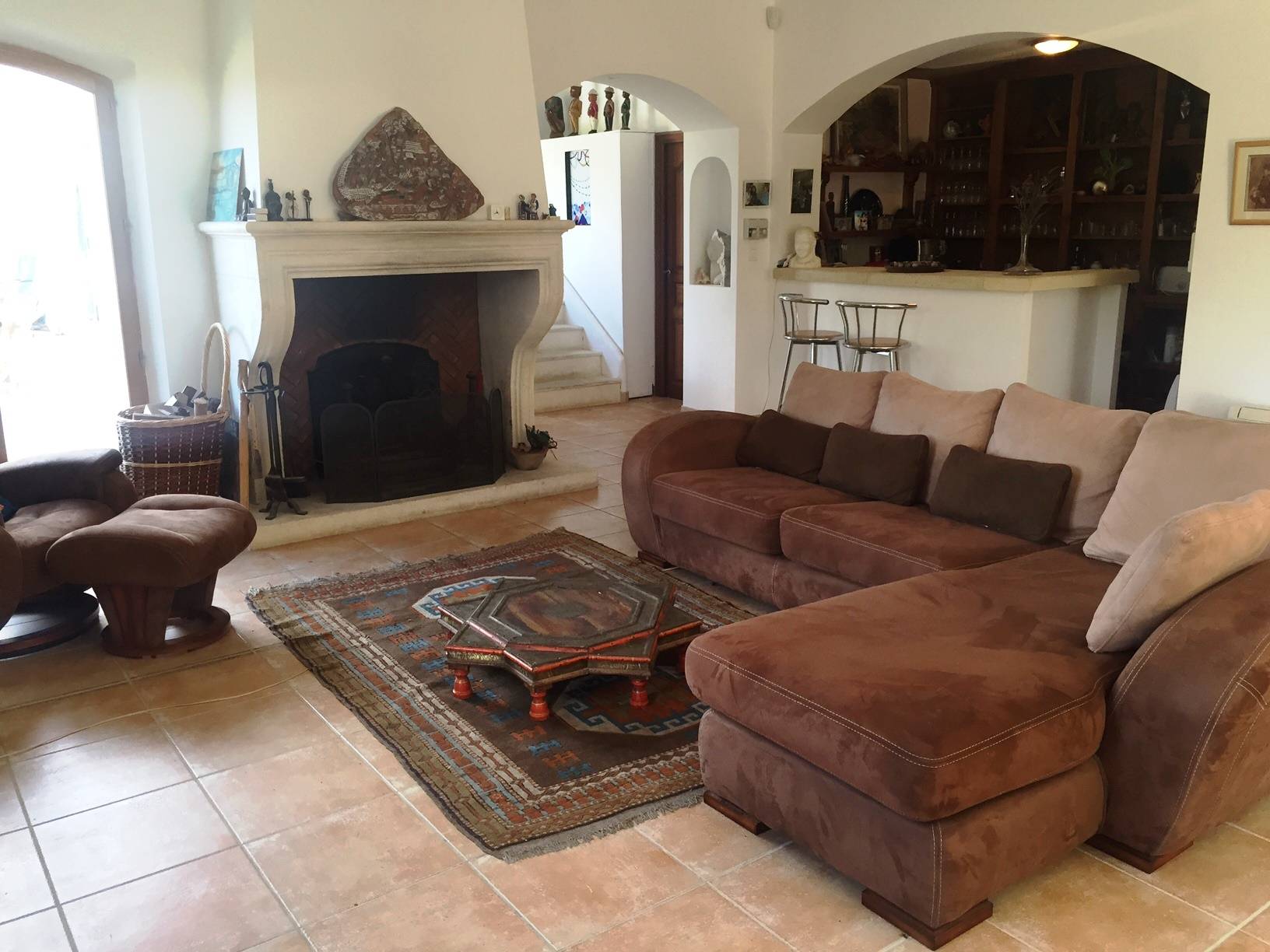 Maison de village à Menerbes avec maison d'amis jardin et piscine