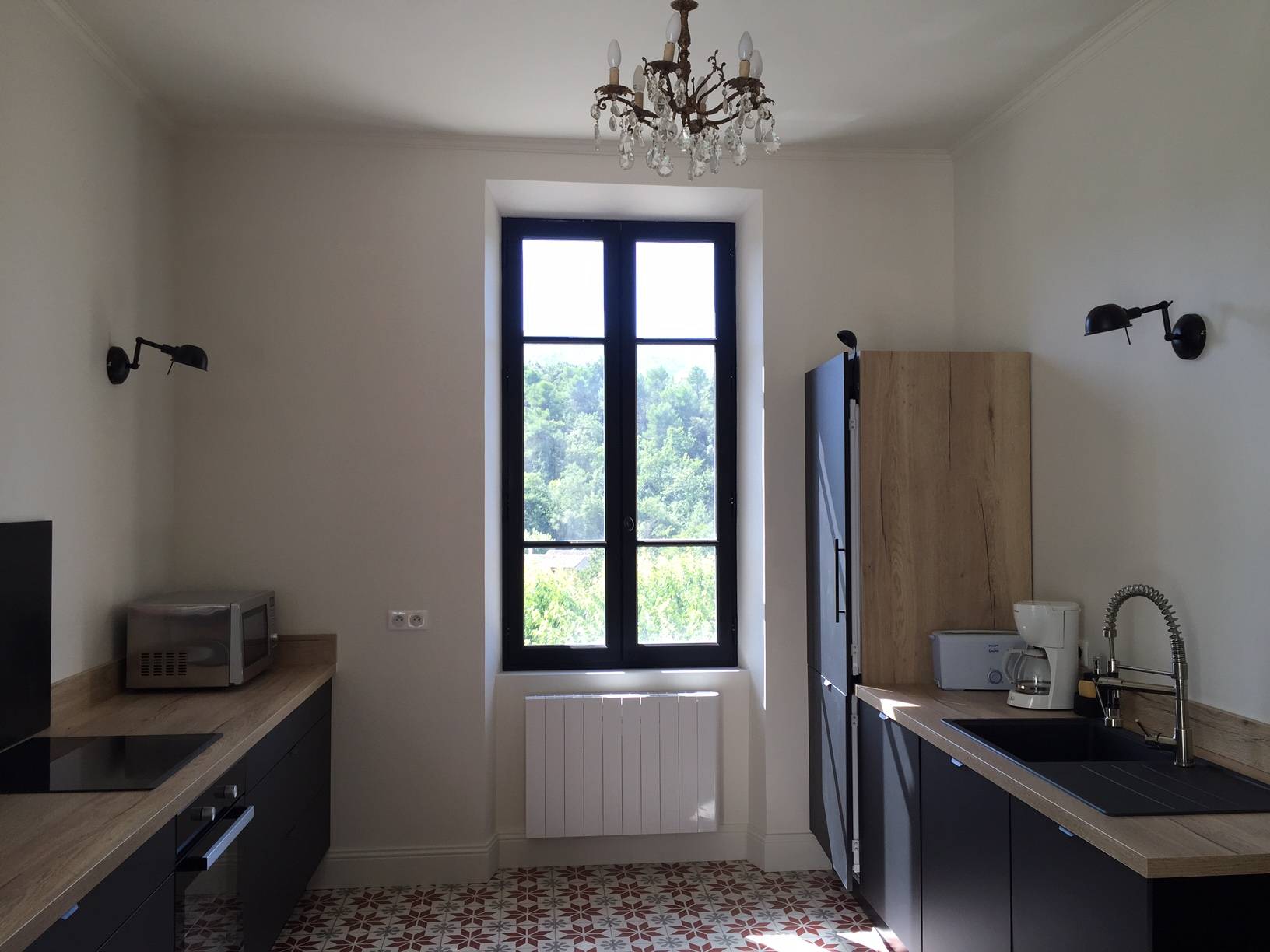 Maison de village en pierre avec jardin et garage en  vente à Menerbes, belle vue Luberon