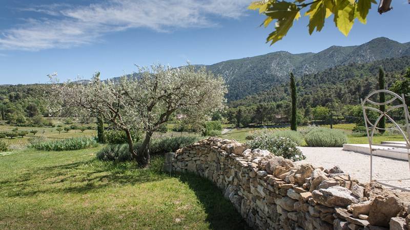 Propriété avec superbe vue sur le Luberon