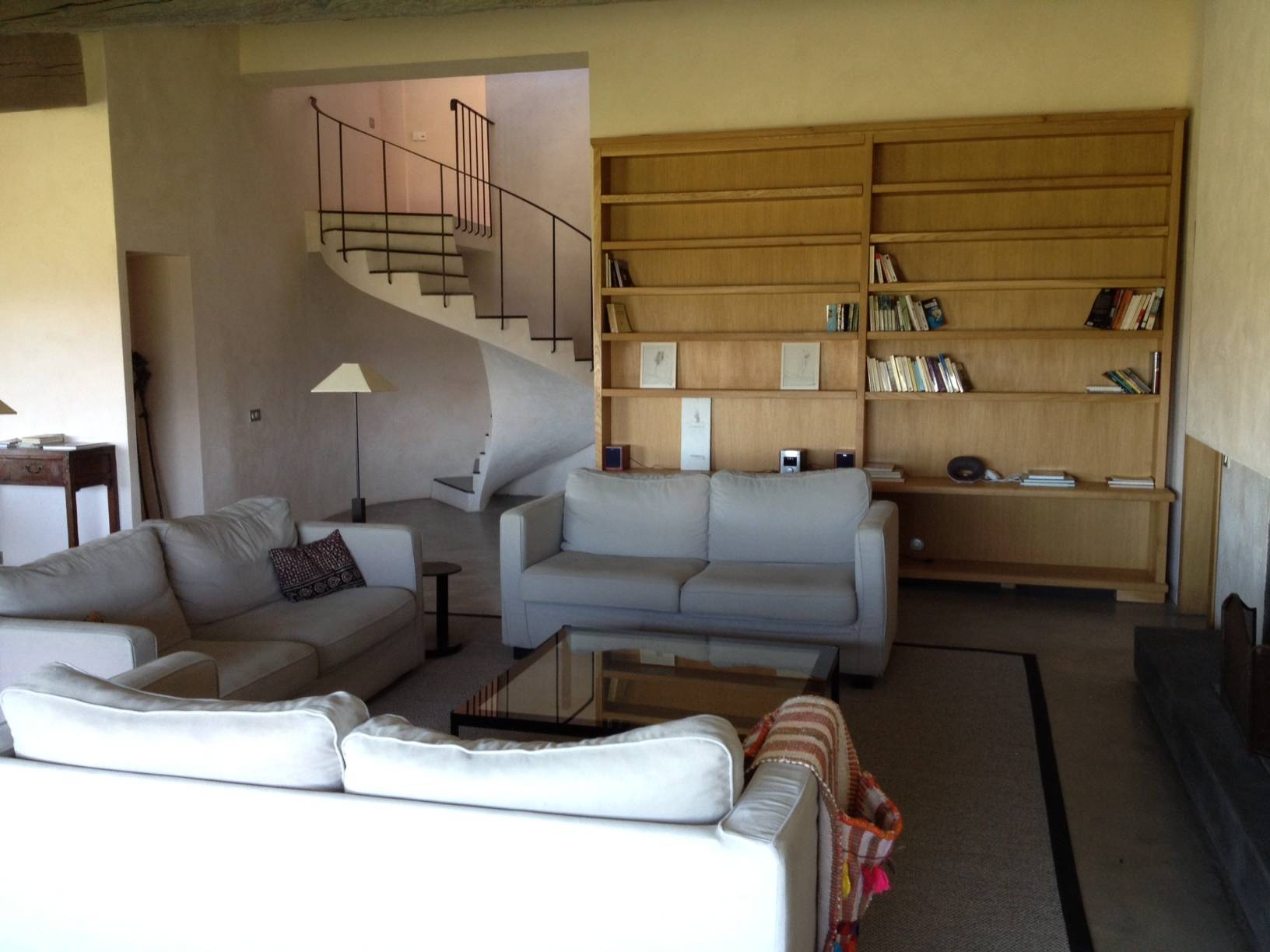 A vendre maison contemporaine de prestige dans le Luberon