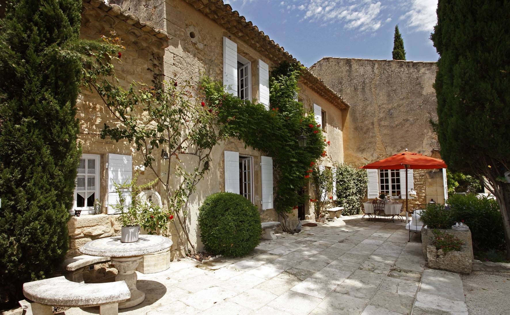 Mas 18ème à la vente dans le Luberon