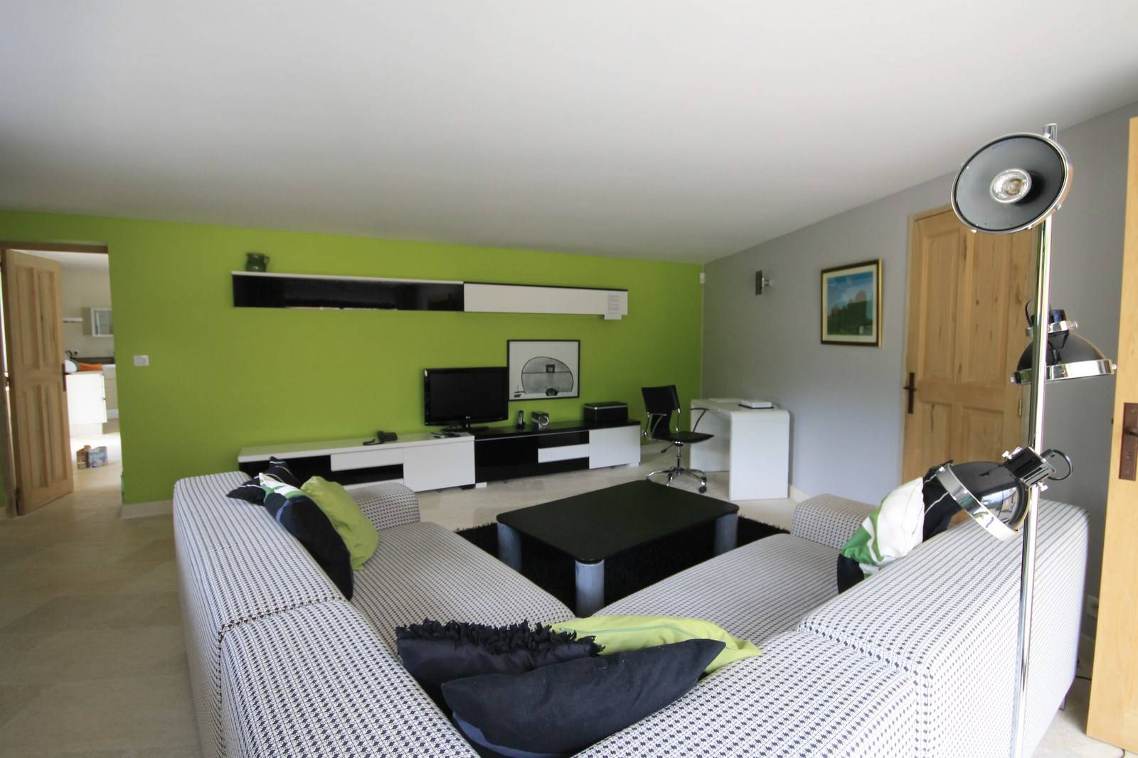 Gordes maison contemporaine à la vente