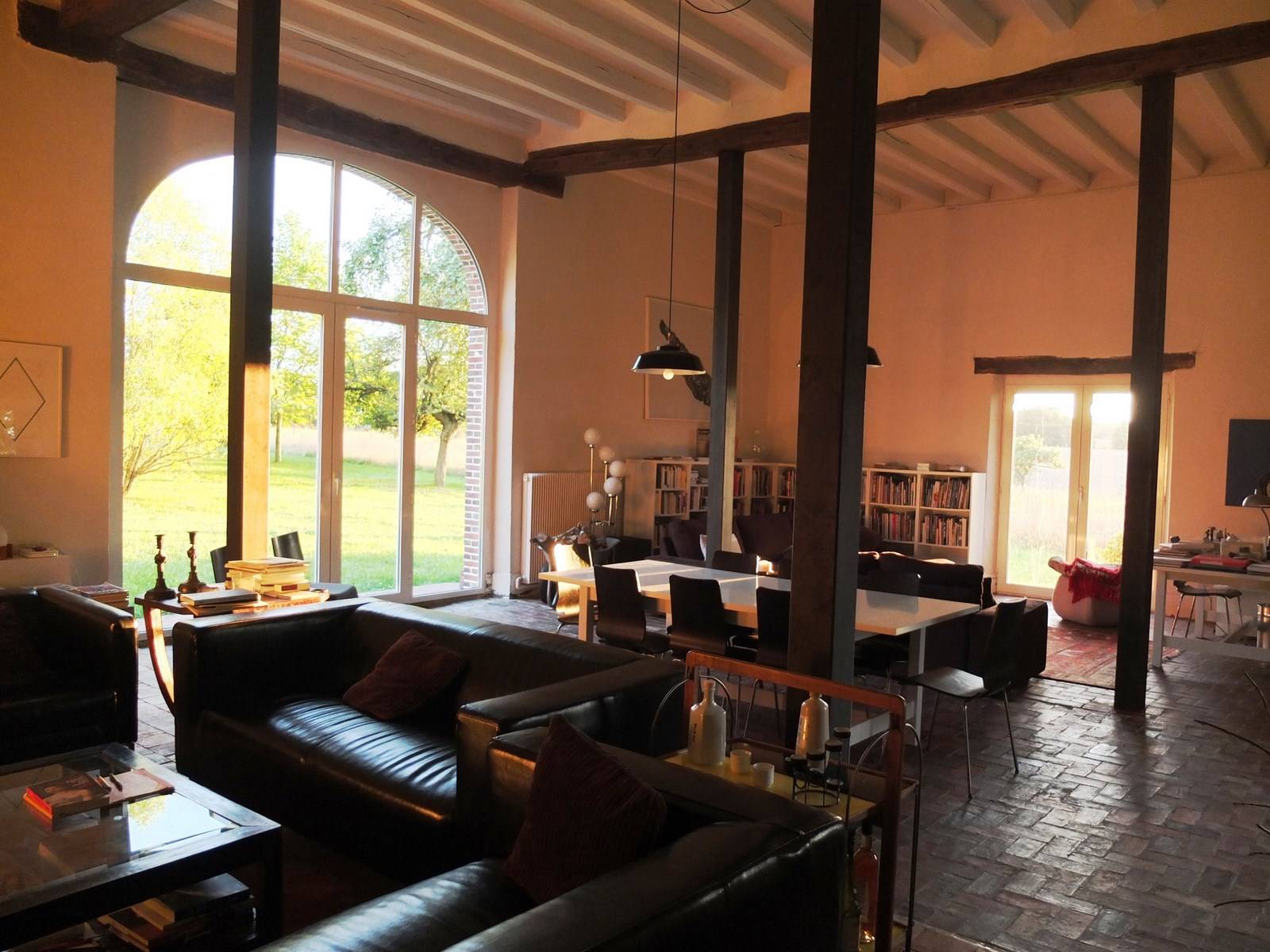 Ferme rénovée à vendre près de Sens