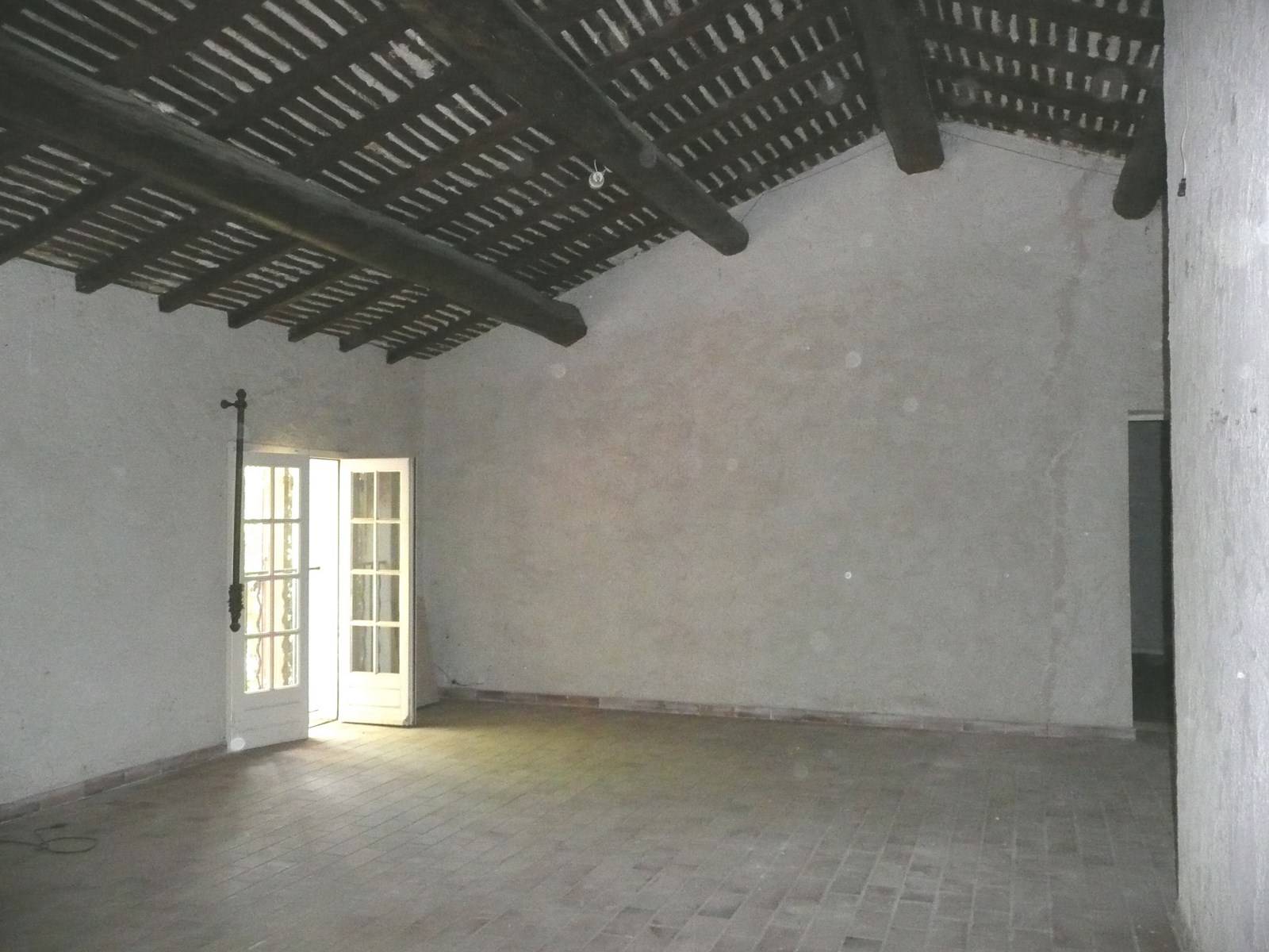 A vendre mas ancien proche d'Avignon