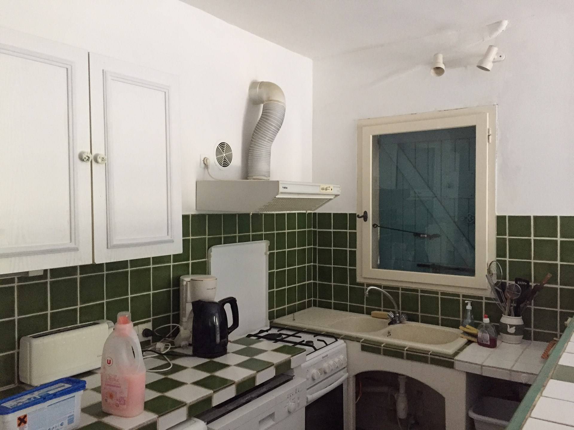 Bastidon à vendre à l'Isle sur la sorgue avec jardin et piscine