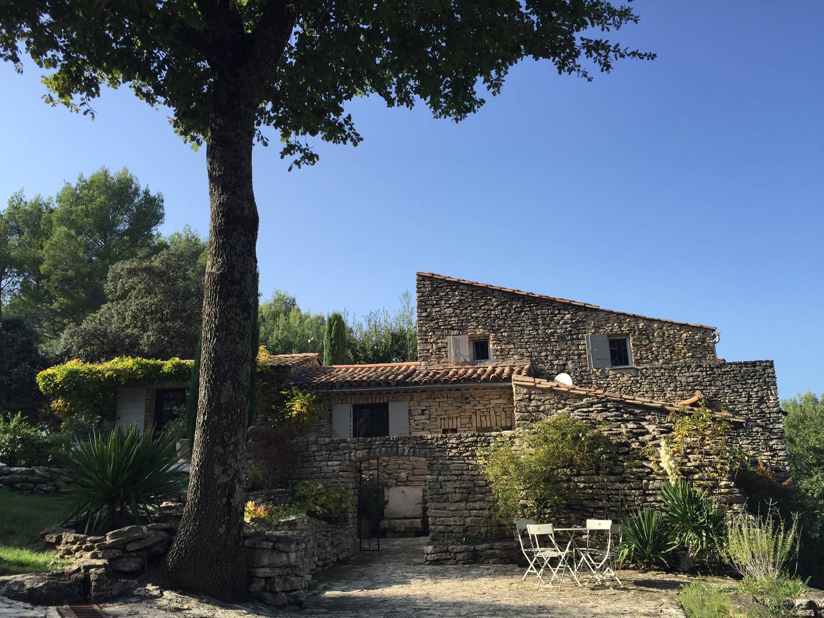 Ancienne bergerie en pierre entièrement restaurée