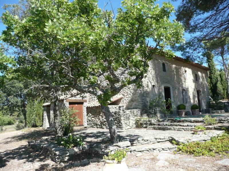 Bergerie du 18ème siècle à vendre à Lacoste avec une vue exceptionnelle