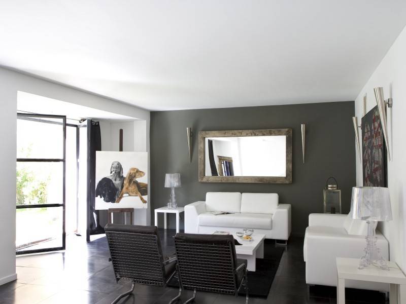 LOFT  L'Isle Sur La Sorgue Centre ville Loft en centre ville avec jardin et piscine