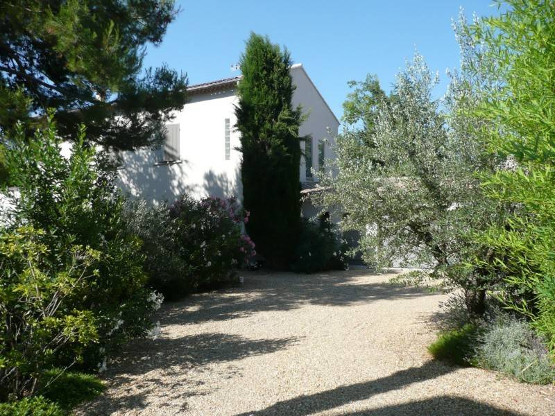 Maison de Village  Cabrières d' Avignon Village de Cabrières Maison de village avec jardin et piscine