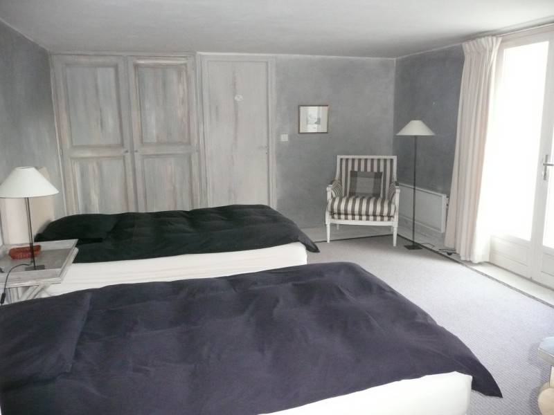 Mas en Pierre à vendre à Menerbes avec jardin et piscine