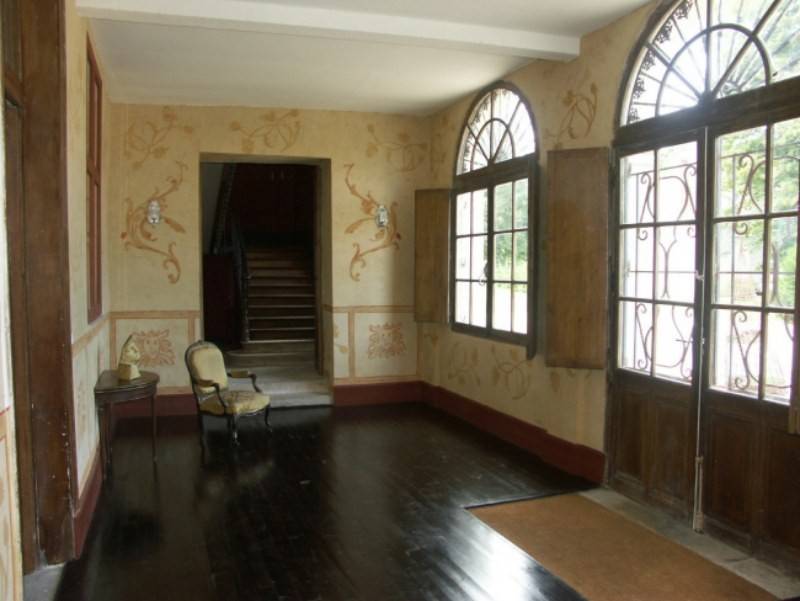 Château à vendre à Vichy avec son parc arboré