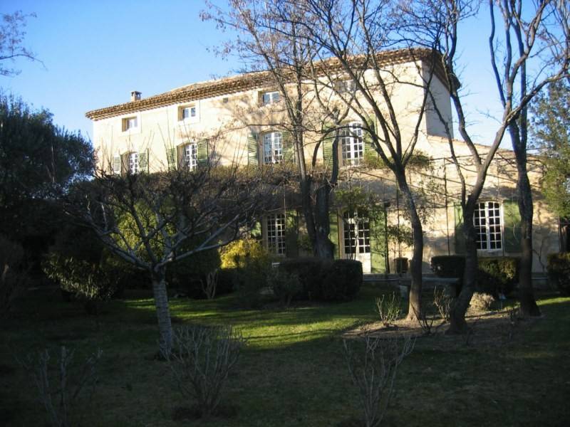 Bastide 18ème  à vendre à Apt  dans le LUBERON avec un jardin et une piscine
