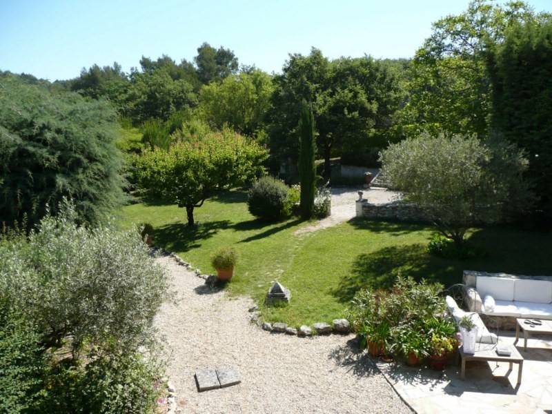 Mas ancien restauré à vendre à Lacoste dans le triangle d'or du Luberon