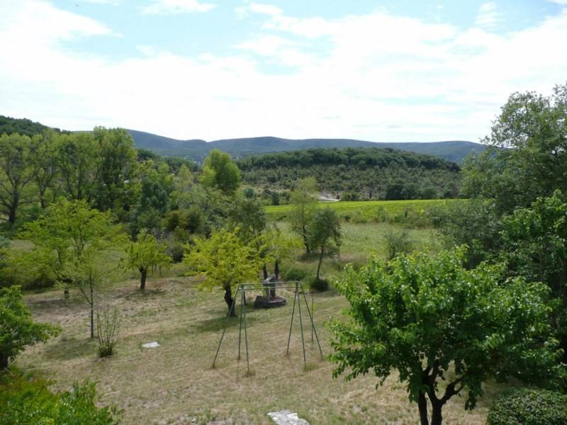 Mas en Pierre datant du XVIIIème siècle à vendre à Vallon Pont d'Arc en Ardêche Méridionale