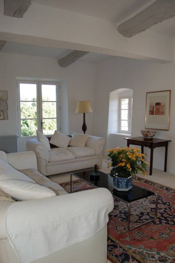 Mas à vendre à Oppède avec une cour intérieure